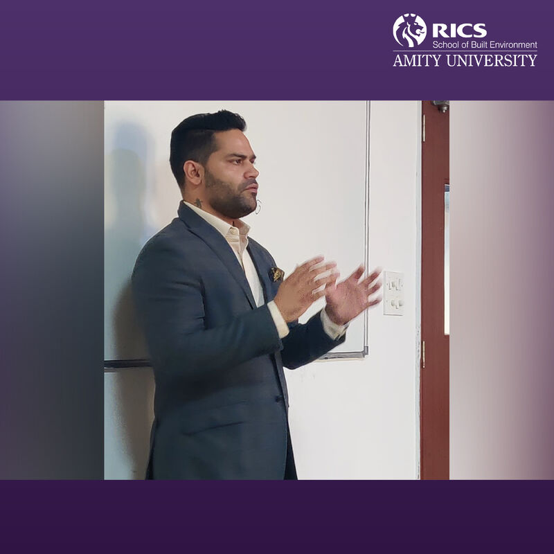 Guest lecture on the evolving landscape of luxury real estate.